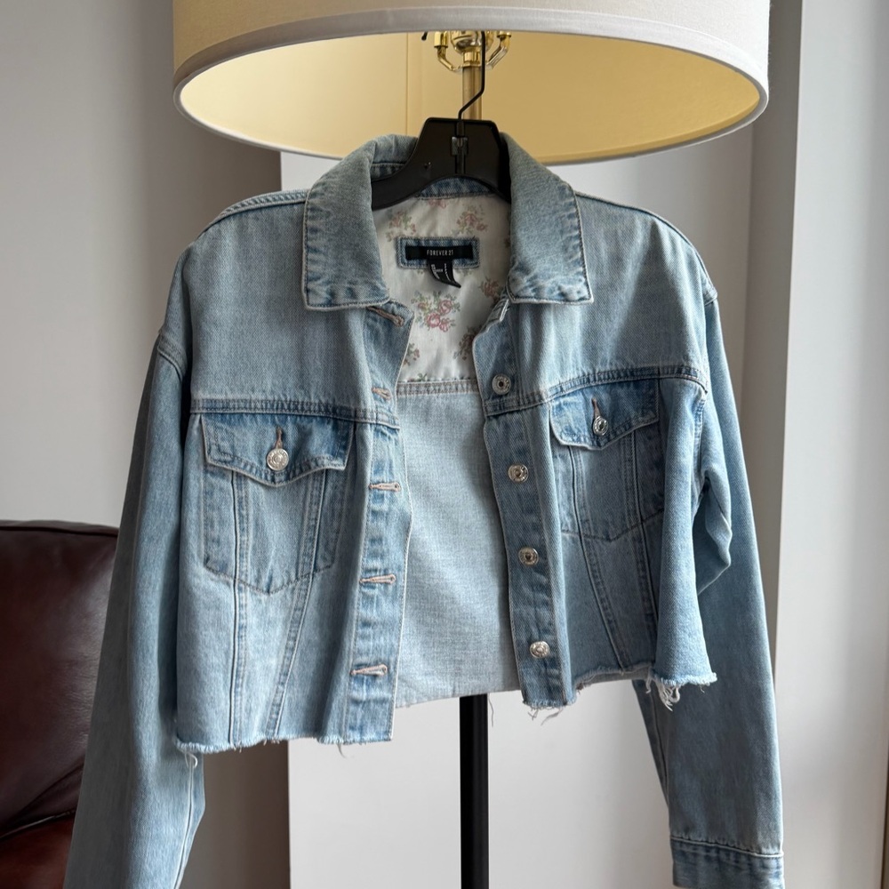 Forever 21 Cropped Jeans Jacket